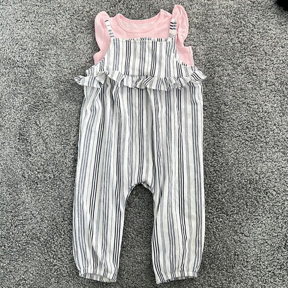 Other - Two piece set cute romper and shirt